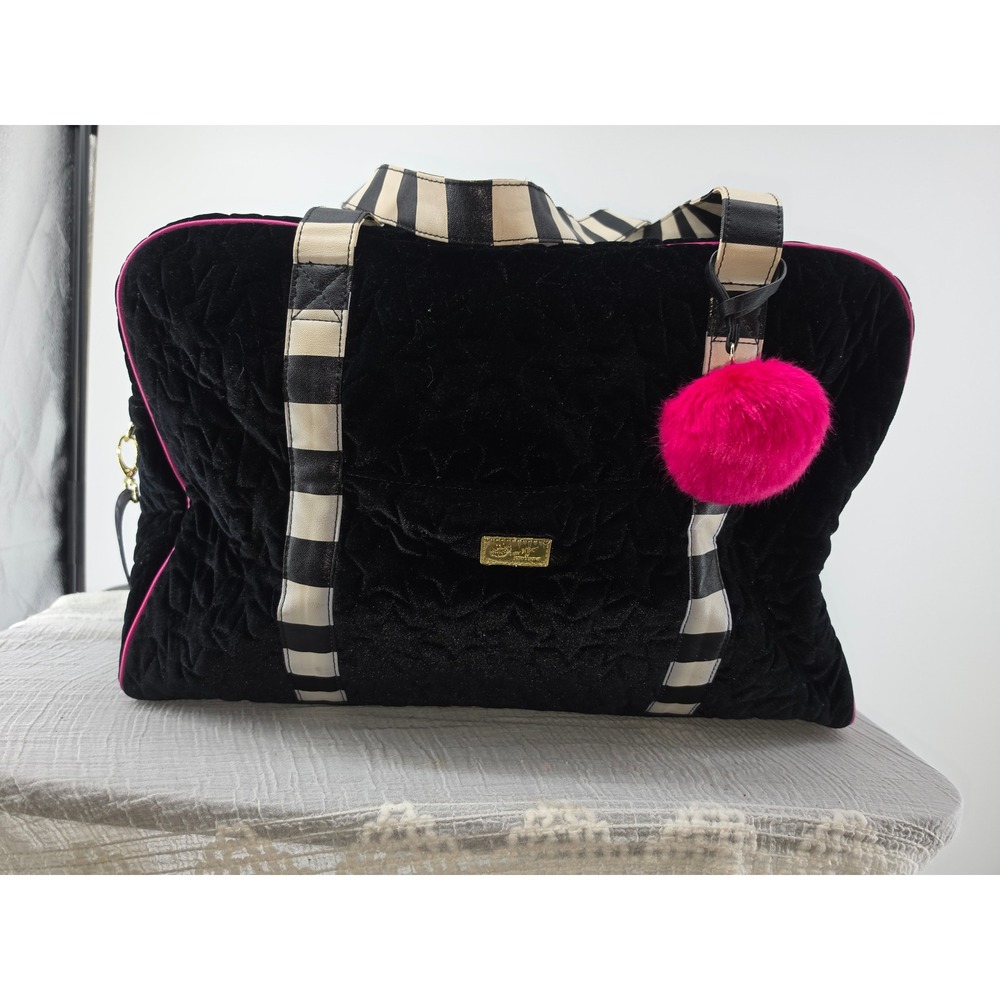 Luv Betsey by Betsey Johnson Black Velvet Star Quilted Weekender Bag Pink Trim